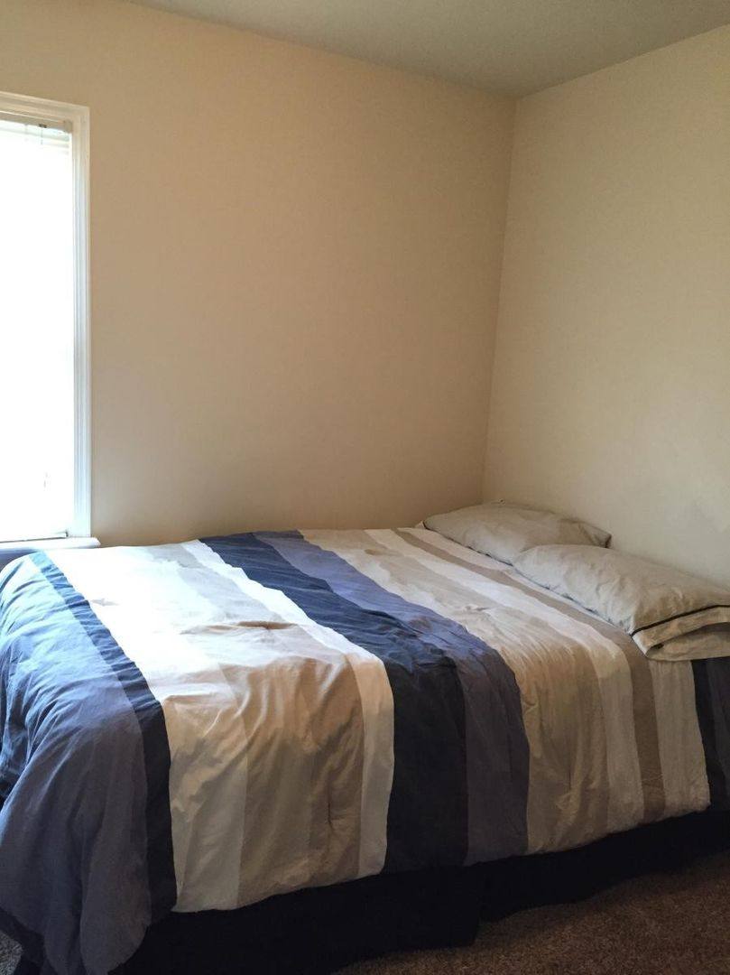 House for rent at 731 W Leigh St, Richmond, VA 23220