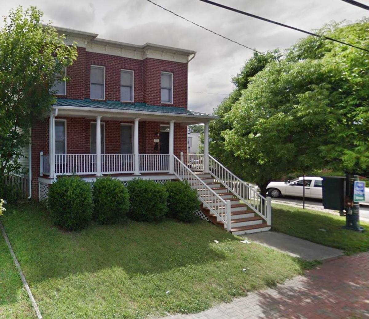 House for rent at 731 W Leigh St, Richmond, VA 23220