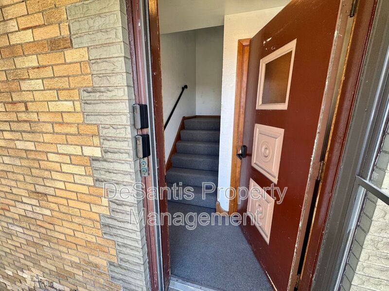 Apartment for rent at 229-231 Marylea Ave #2, Pittsburgh, PA 15227