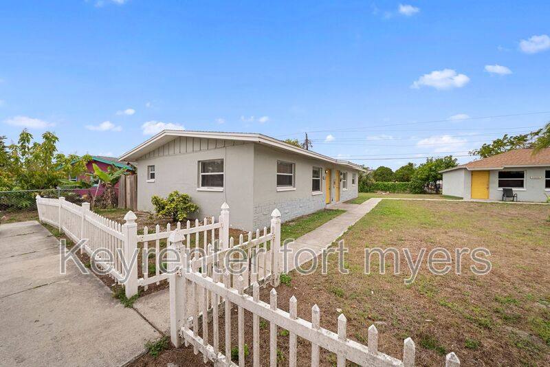 Apartment for rent at 5458 5th Ave, Fort Myers, FL 33907