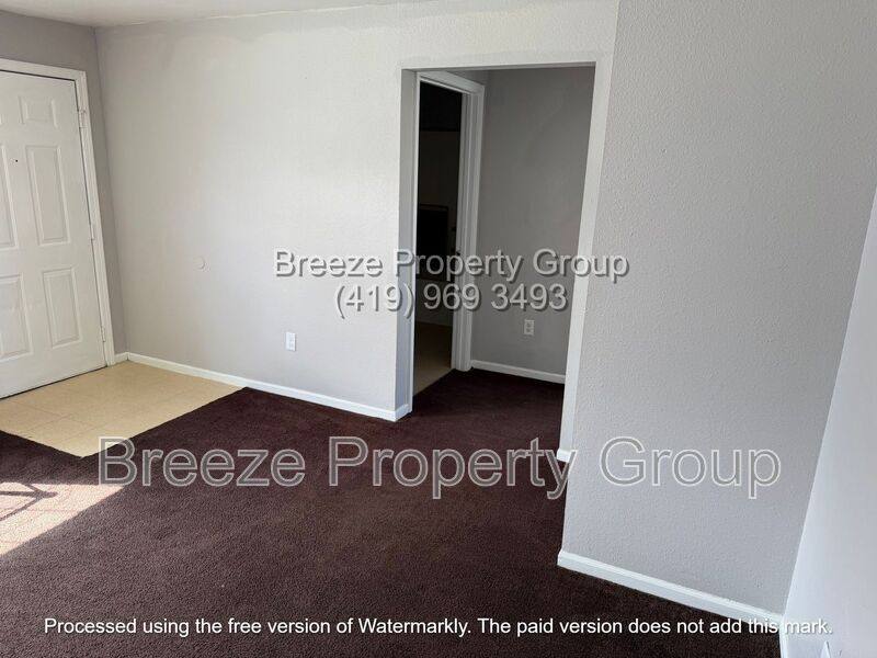 Apartment for rent at 509 Nova St, Lima, OH 45804