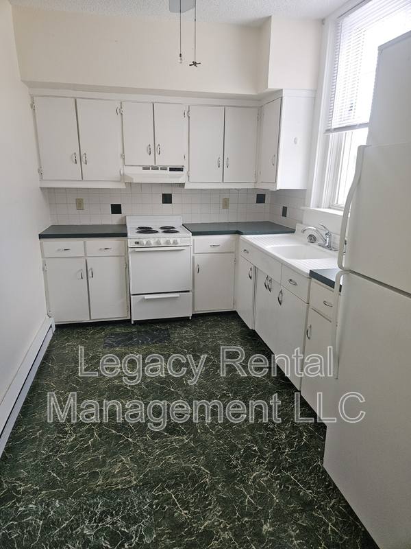 281 E Main St #3, Plymouth, PA 18651 - Apartment for Rent - Image 2