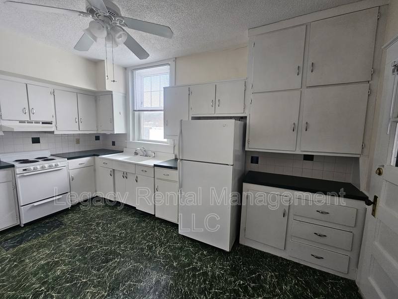 281 E Main St #3, Plymouth, PA 18651 - Apartment for Rent - Image 3