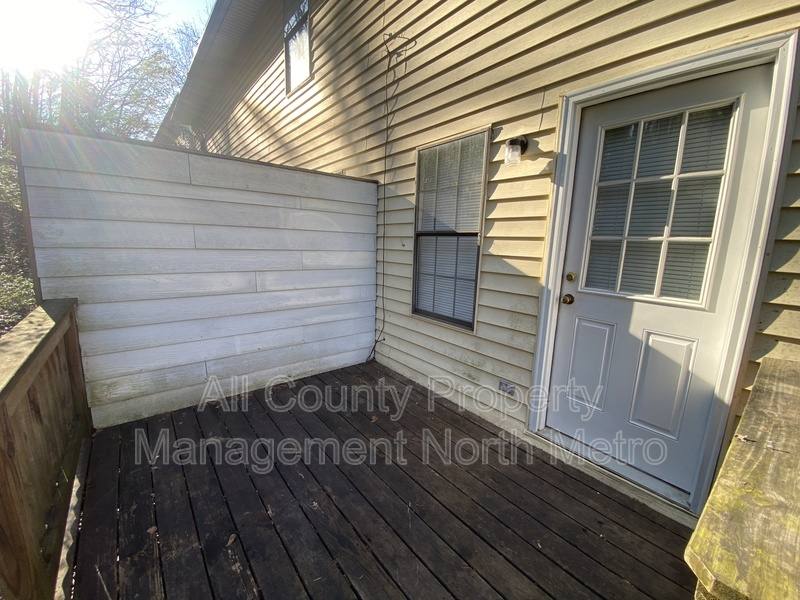 Townhouse for rent at 3054 Destin Circle, Snellville, GA 30078