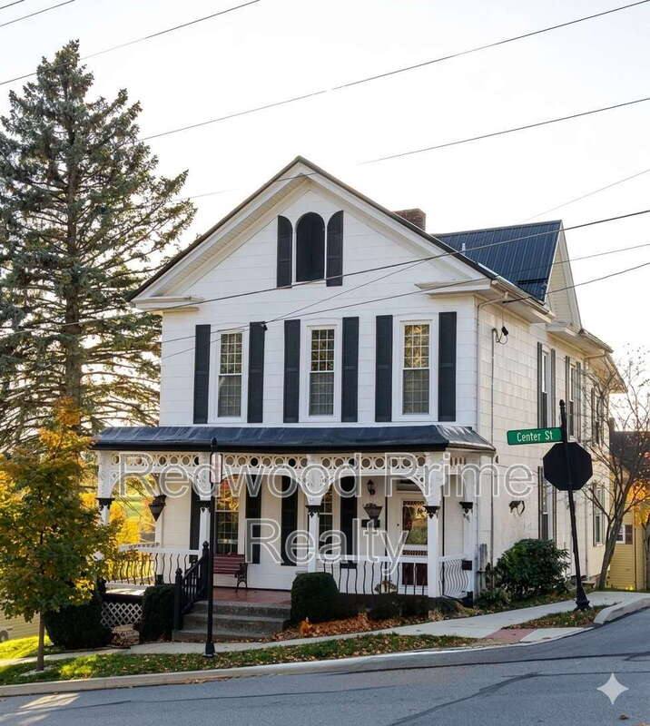 House for rent at 401 S Center St, Ebensburg, PA 15931