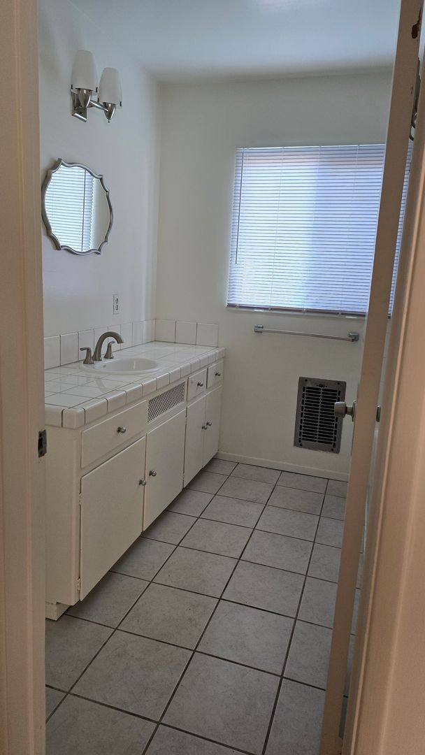 Apartment for rent at 4743 Beverly Blvd, Los Angeles, CA 90004