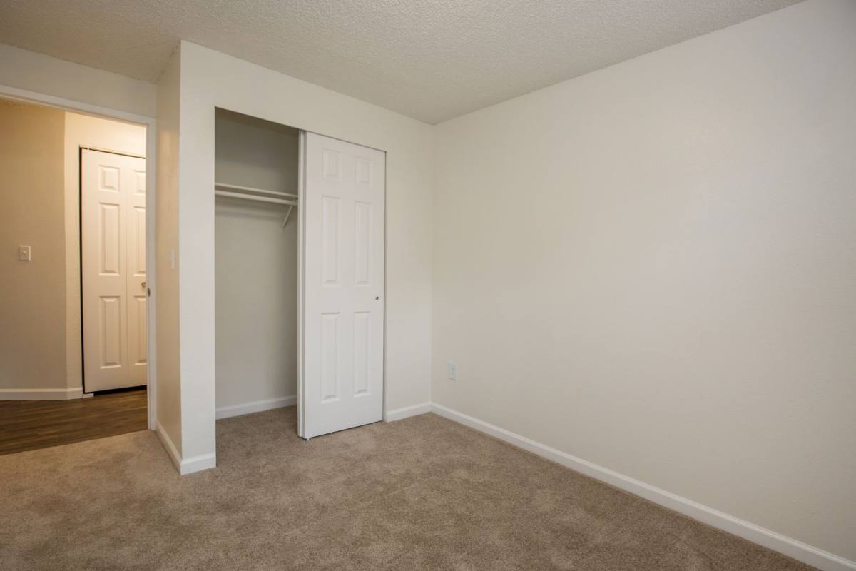 Apartment for rent at 6830 Tacoma Mall Blvd, Tacoma, WA 98409