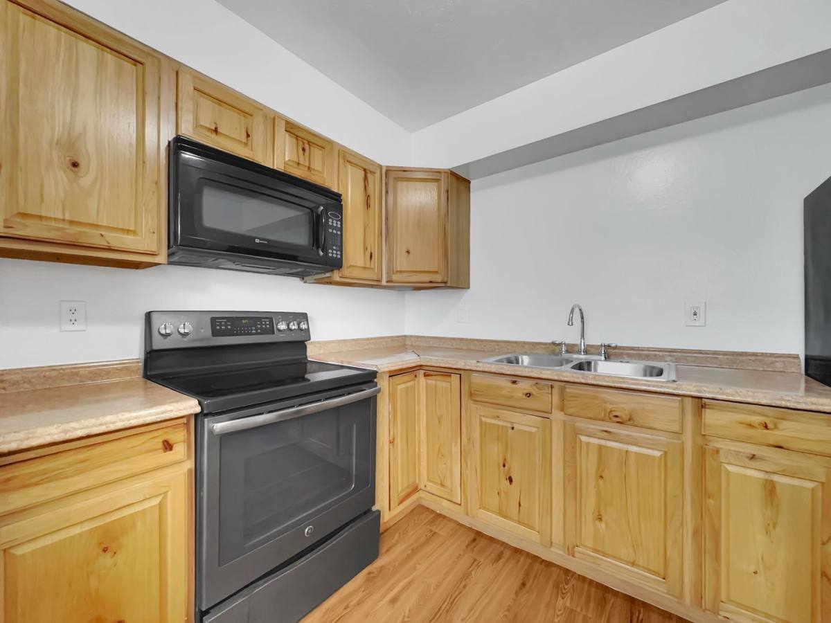 Condo for rent at 2905 E Monroe St, Phoenix, AZ 85034