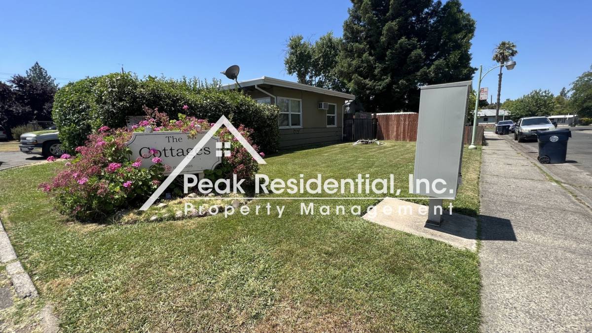 Apartment for rent at 2060-2088 15th Ave, Sacramento, CA 95822