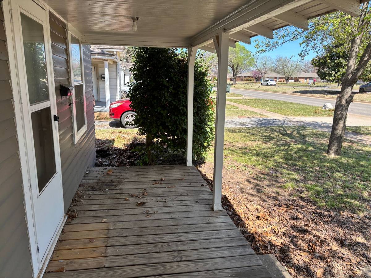 House for rent at 703 N Blvd, Edmond, OK 73034