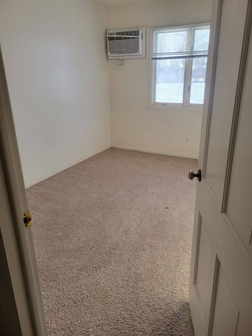Apartment for rent at 1307-1311 11th St N, Wahpeton, ND 58075