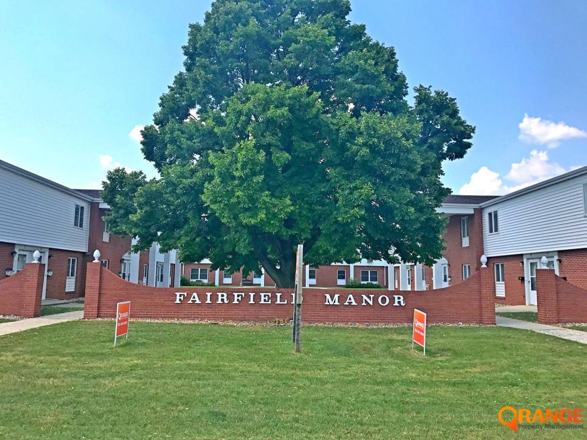 Apartment for rent at 1307-1311 11th St N, Wahpeton, ND 58075