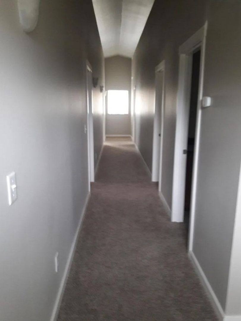 House for rent at 1631 Iron St, Bellingham, WA 98225