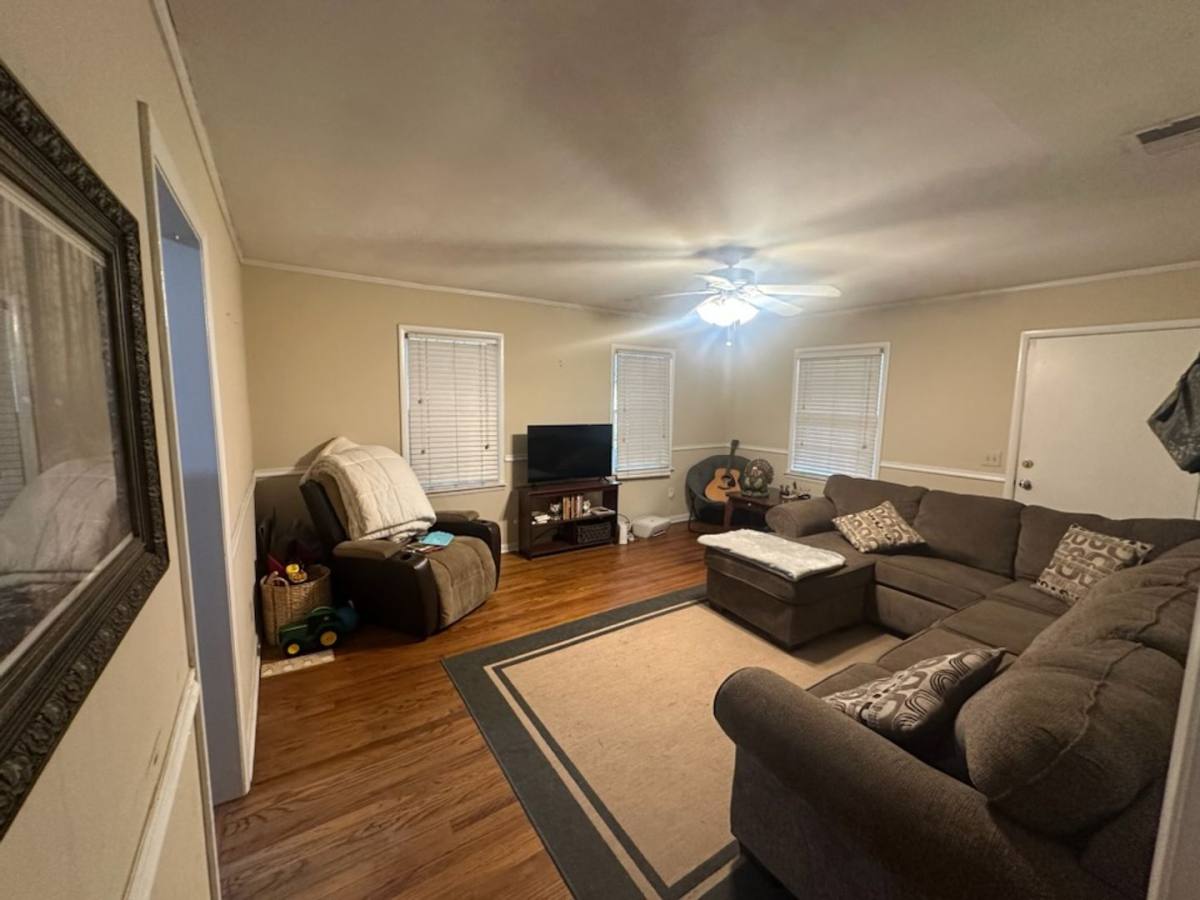House for rent at 1004 E Magnolia Ave, Auburn, AL 36830