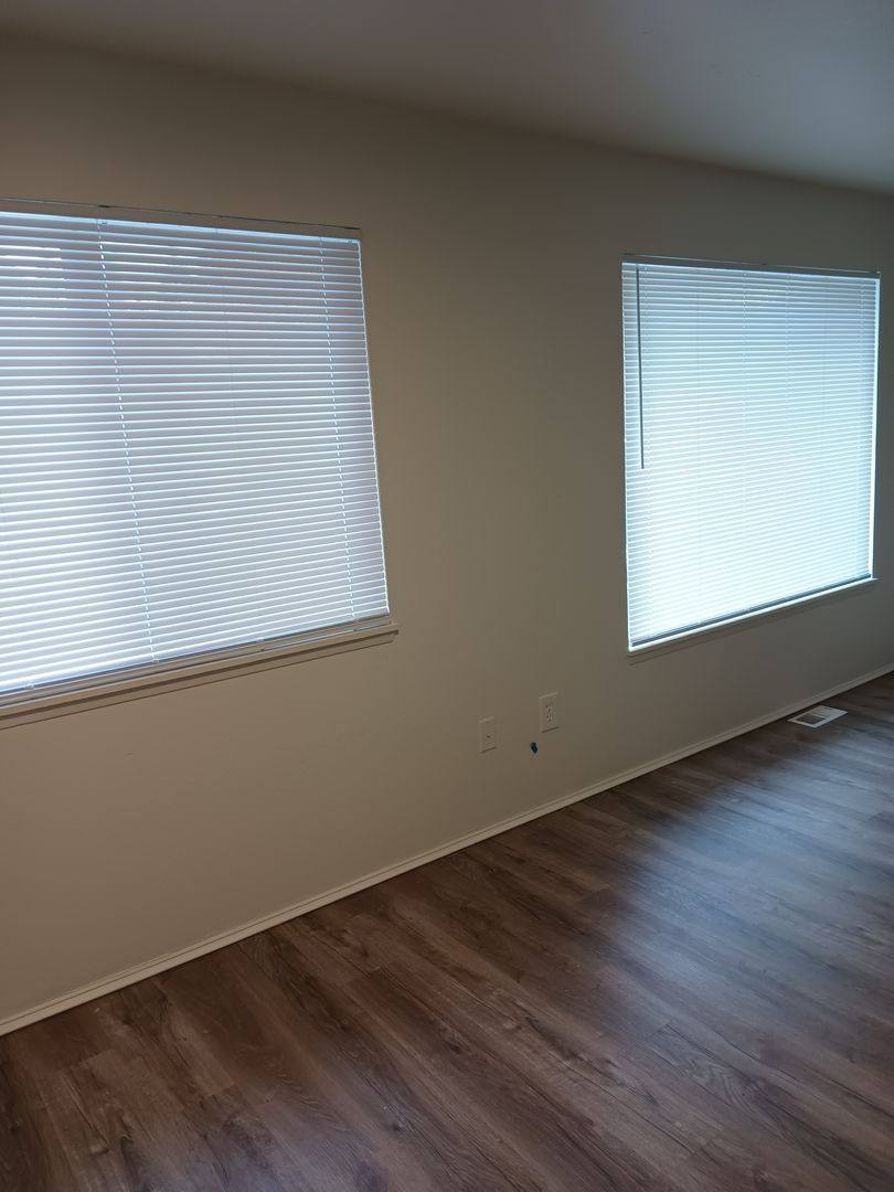 Townhouse for rent at 1307 Slate Lane, Silverdale, WA 98383