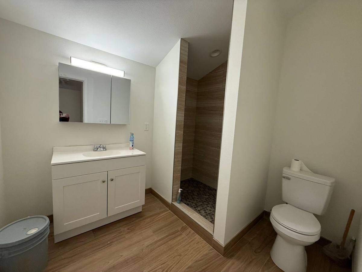 Apartment for rent at 10735 SE Holgate Blvd, Portland, OR 97266