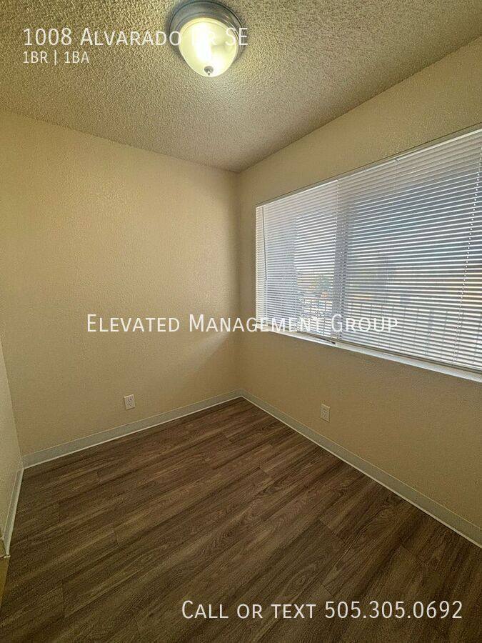 Apartment for rent at 1008 Alvarado Dr SE #6, Albuquerque, NM 87108