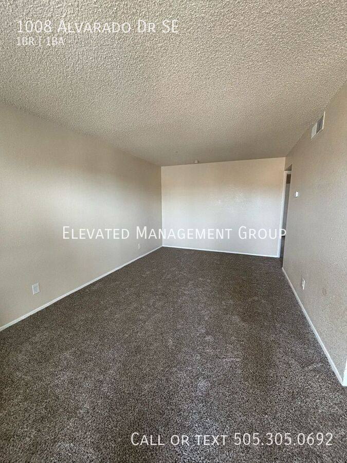 Apartment for rent at 1008 Alvarado Dr SE #6, Albuquerque, NM 87108