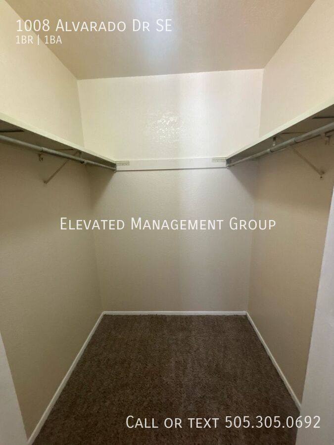 Apartment for rent at 1008 Alvarado Dr SE #6, Albuquerque, NM 87108