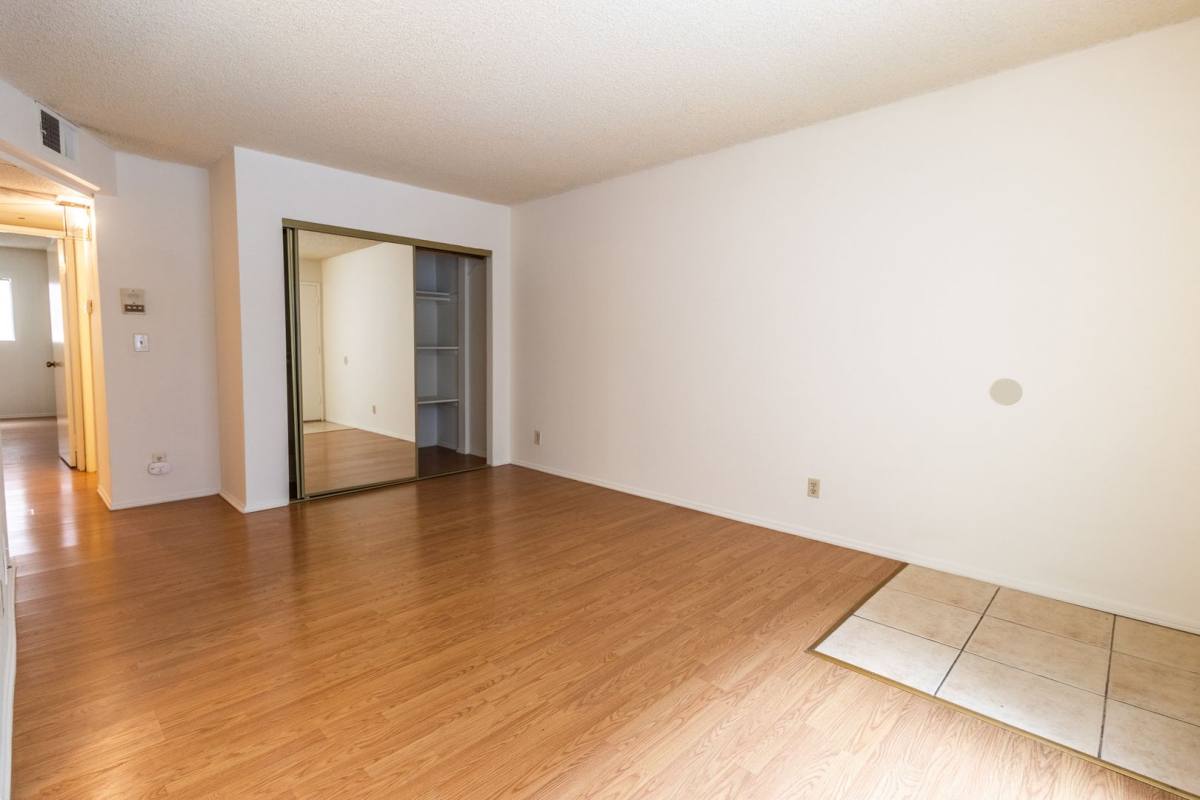 Apartment for rent at 10845 Camarillo St, North Hollywood, CA 91602