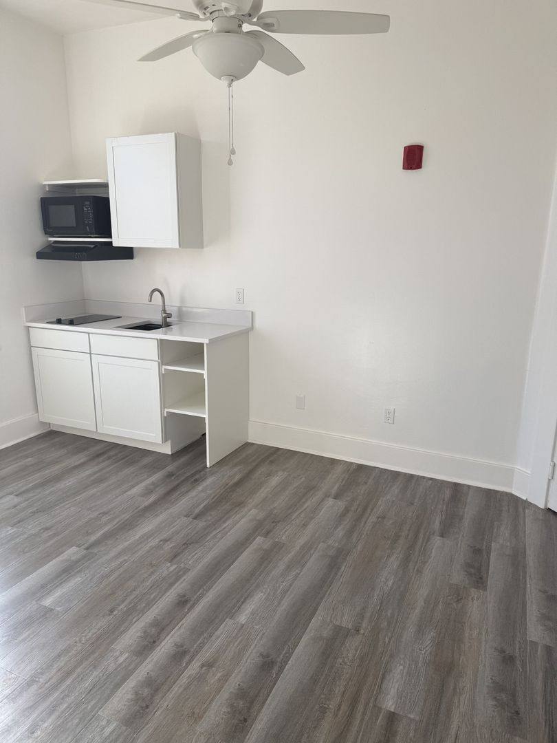 Apartment for rent at 129 N Cortez, Prescott, AZ 86301