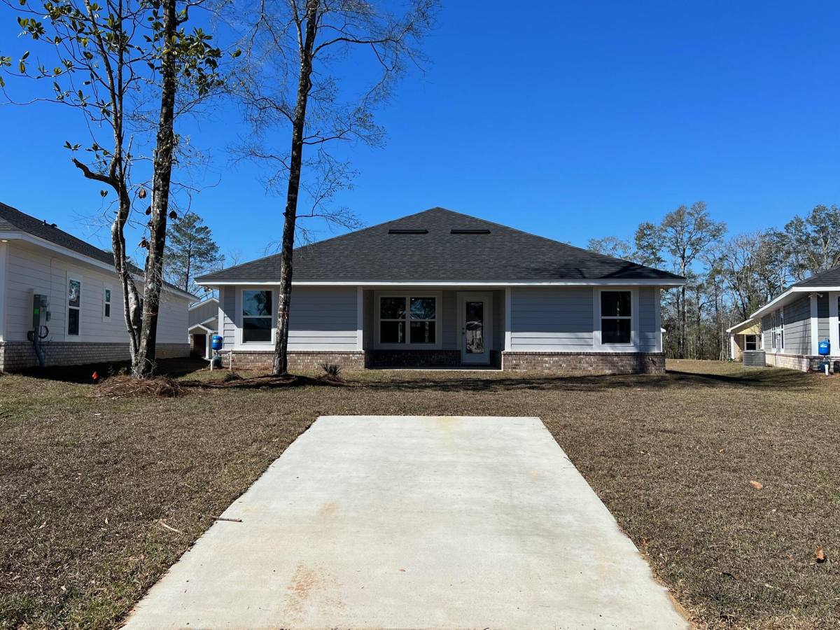 Apartment for rent at 571 Riverwalk Circle #571, Freeport, FL 32439