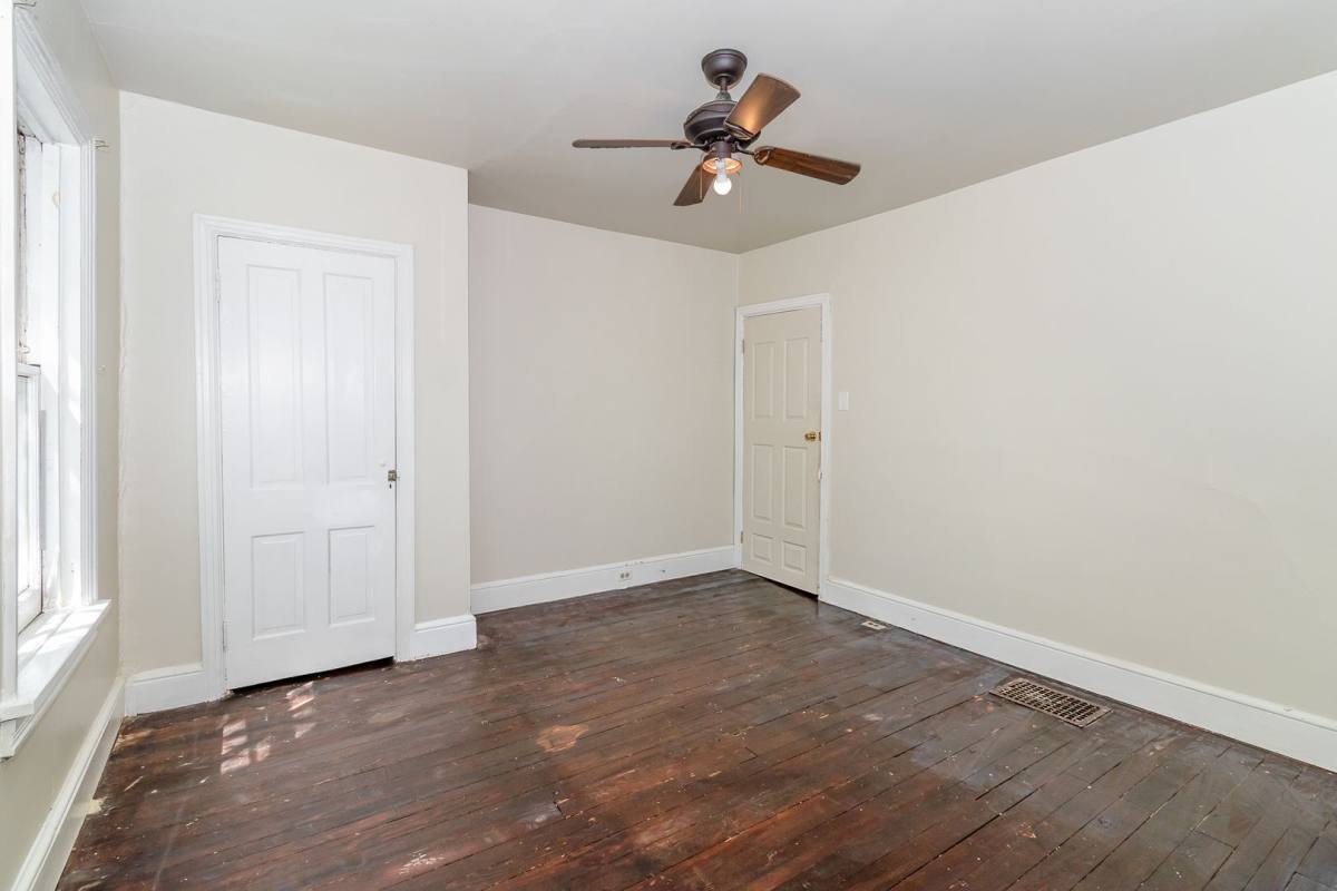 House for rent at 517 N Pitt St, Carlisle, PA 17013