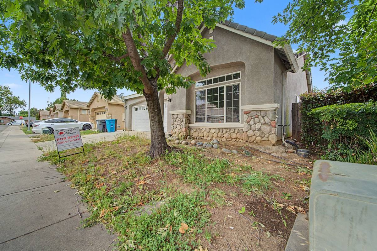 House for rent at 1147 Sam Rider Way, Yuba City, CA 95991