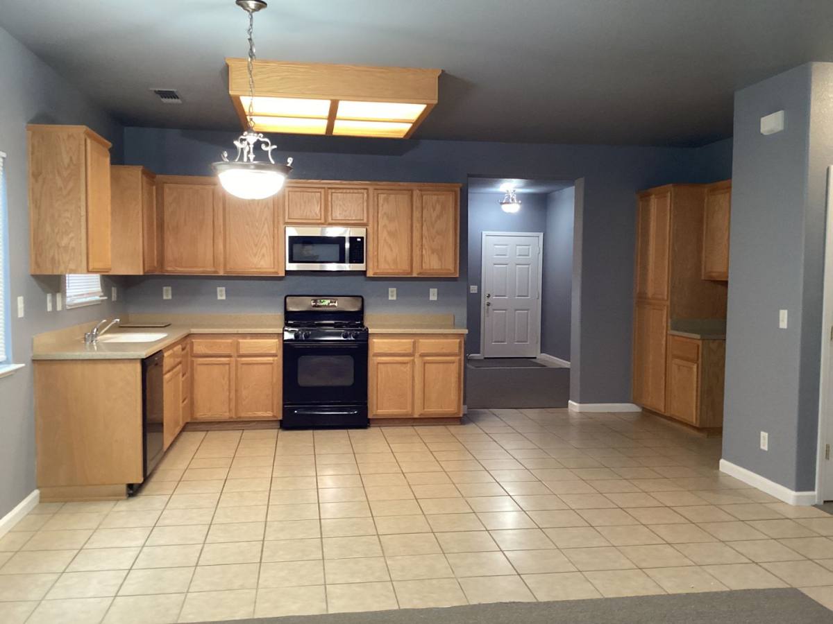 House for rent at 1147 Sam Rider Way, Yuba City, CA 95991