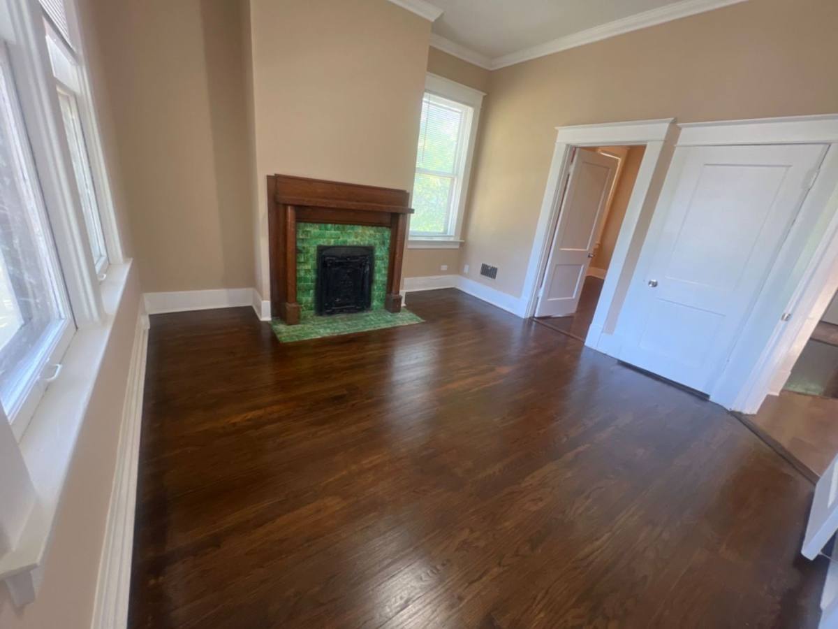 Apartment for rent at 1860 1862 Court Ave, Memphis, TN 38104