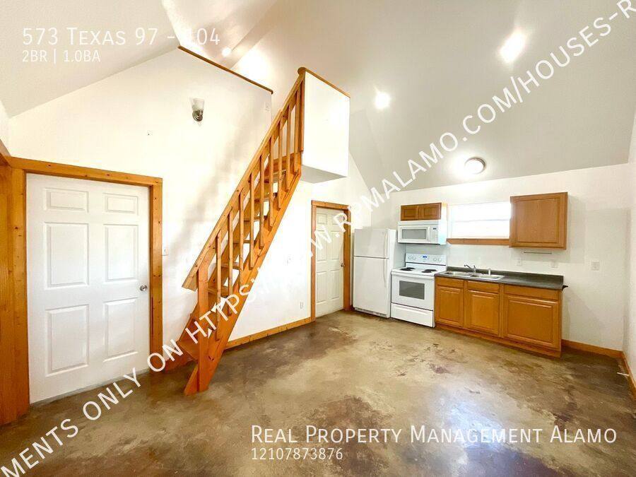 Apartment for rent at 573 Texas 97 #104, Floresville, TX 78114
