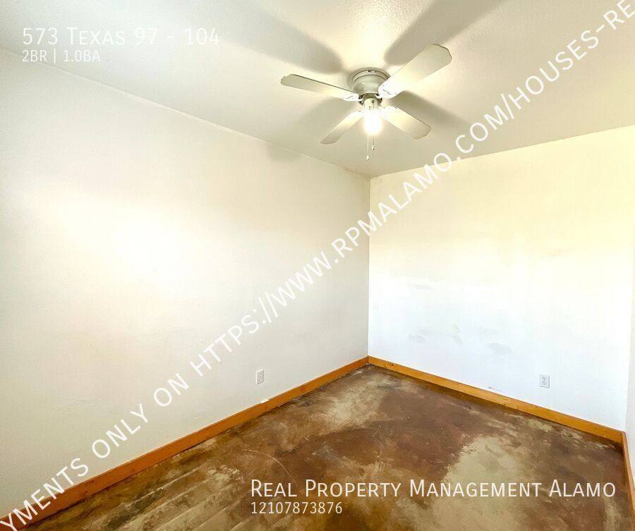 Apartment for rent at 573 Texas 97 #104, Floresville, TX 78114