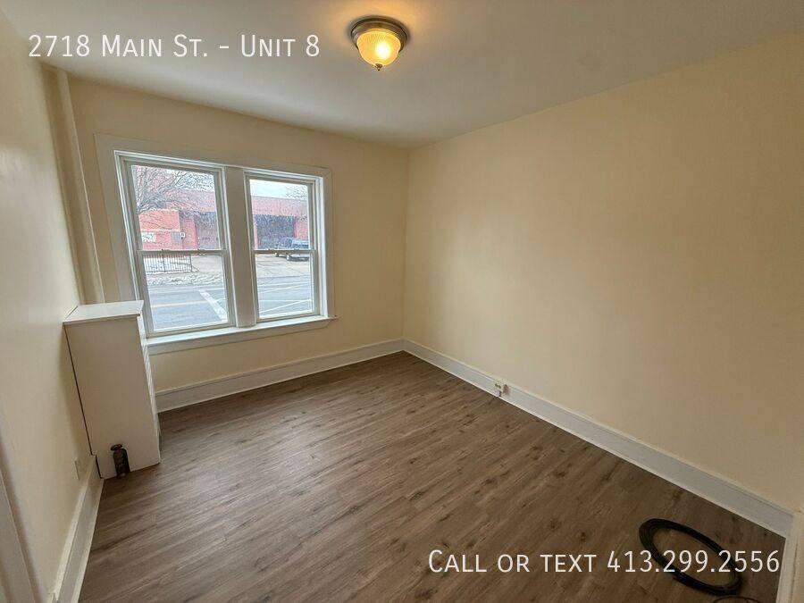 Apartment for rent at 2718 Main St #8, Springfield, MA 01107