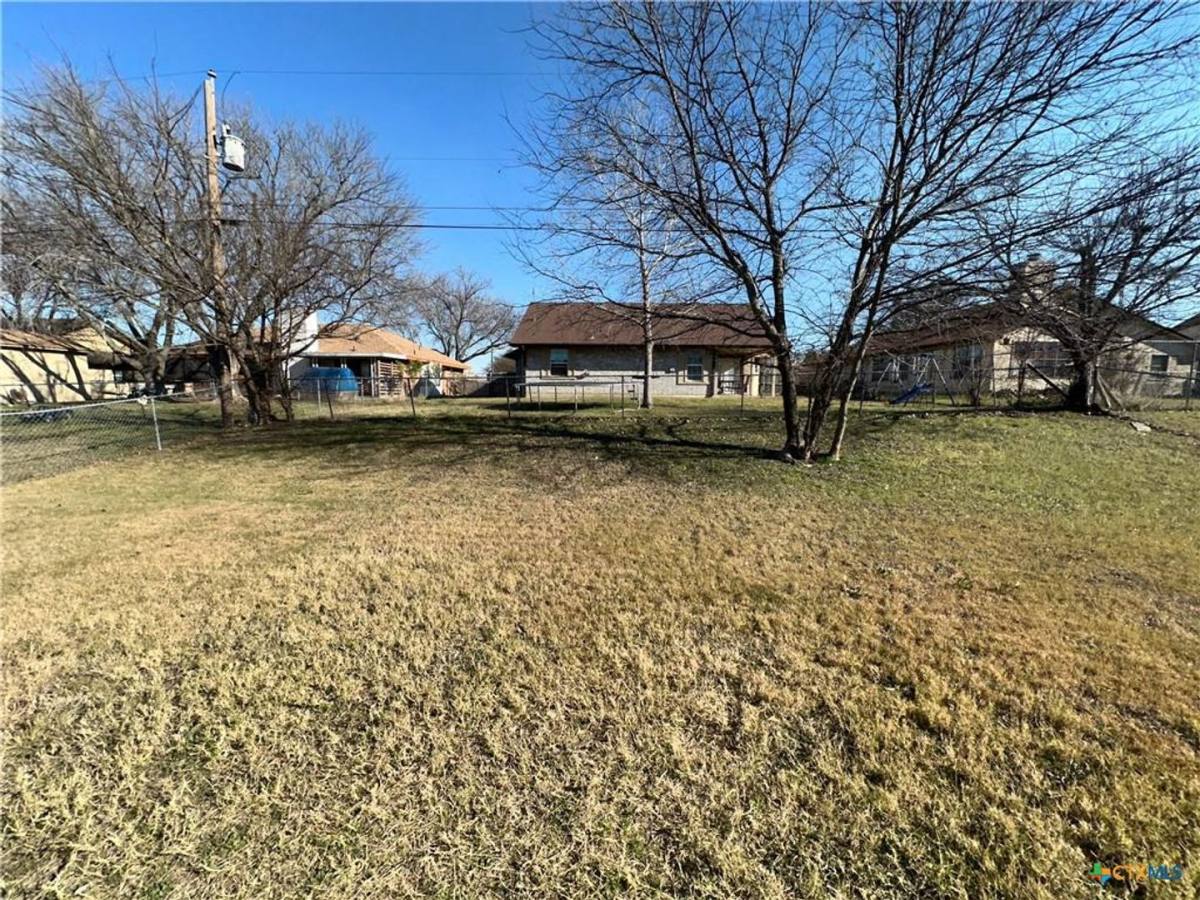 House for rent at 1810 Gautier Ave, Killeen, TX 76549