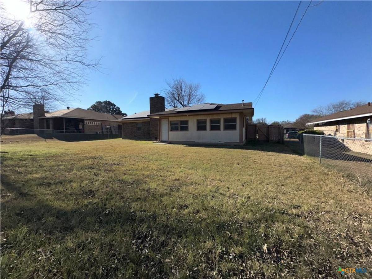 House for rent at 1810 Gautier Ave, Killeen, TX 76549