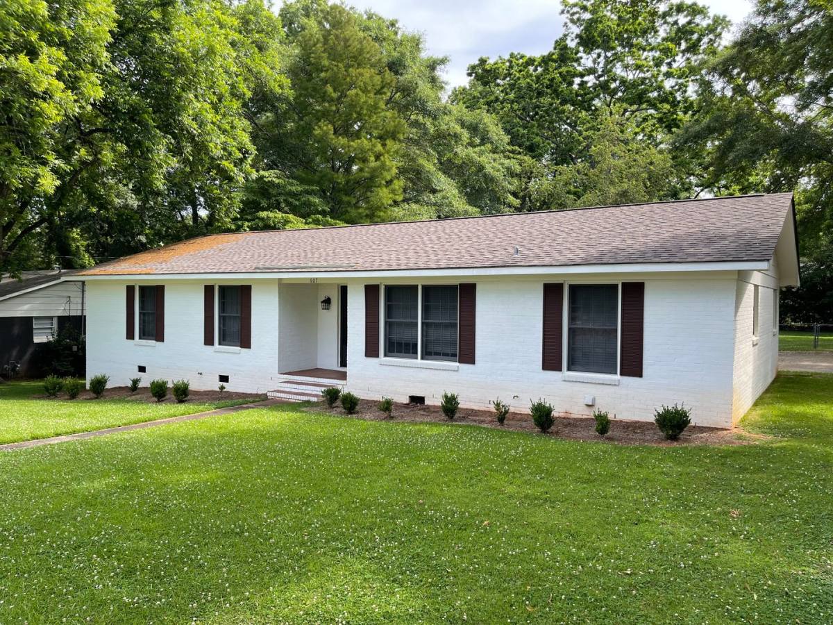 House for rent at 607 Floral St, Opelika, AL 36801