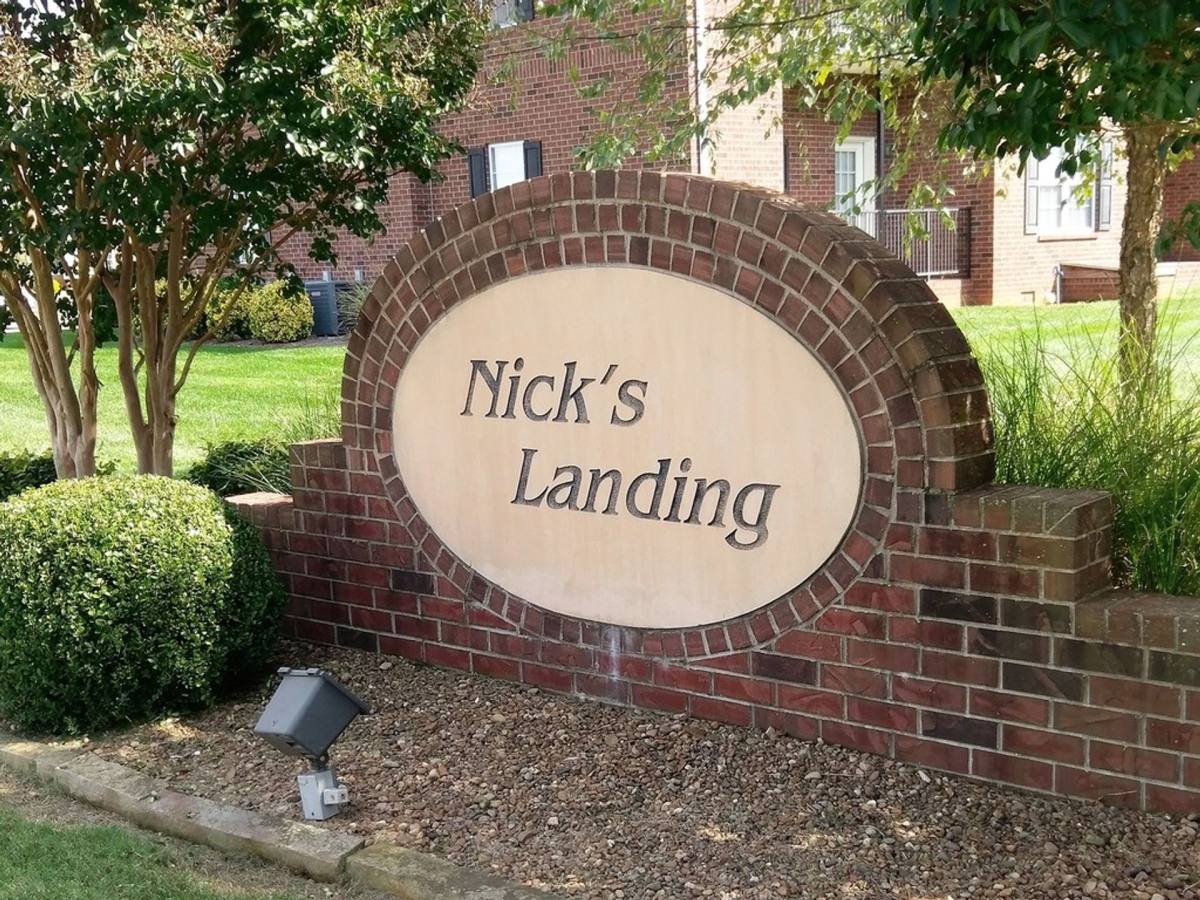 Apartment for rent at 1260 Kenilwood Way, Bowling Green, KY 42104