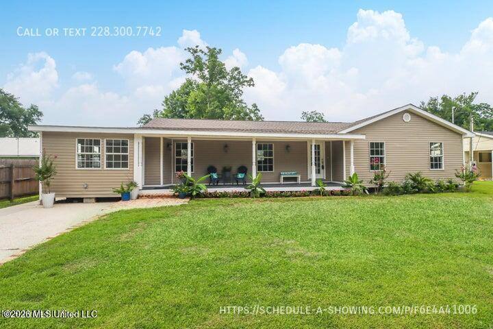 House for rent at 912 Maple St, Waveland, MS 39576