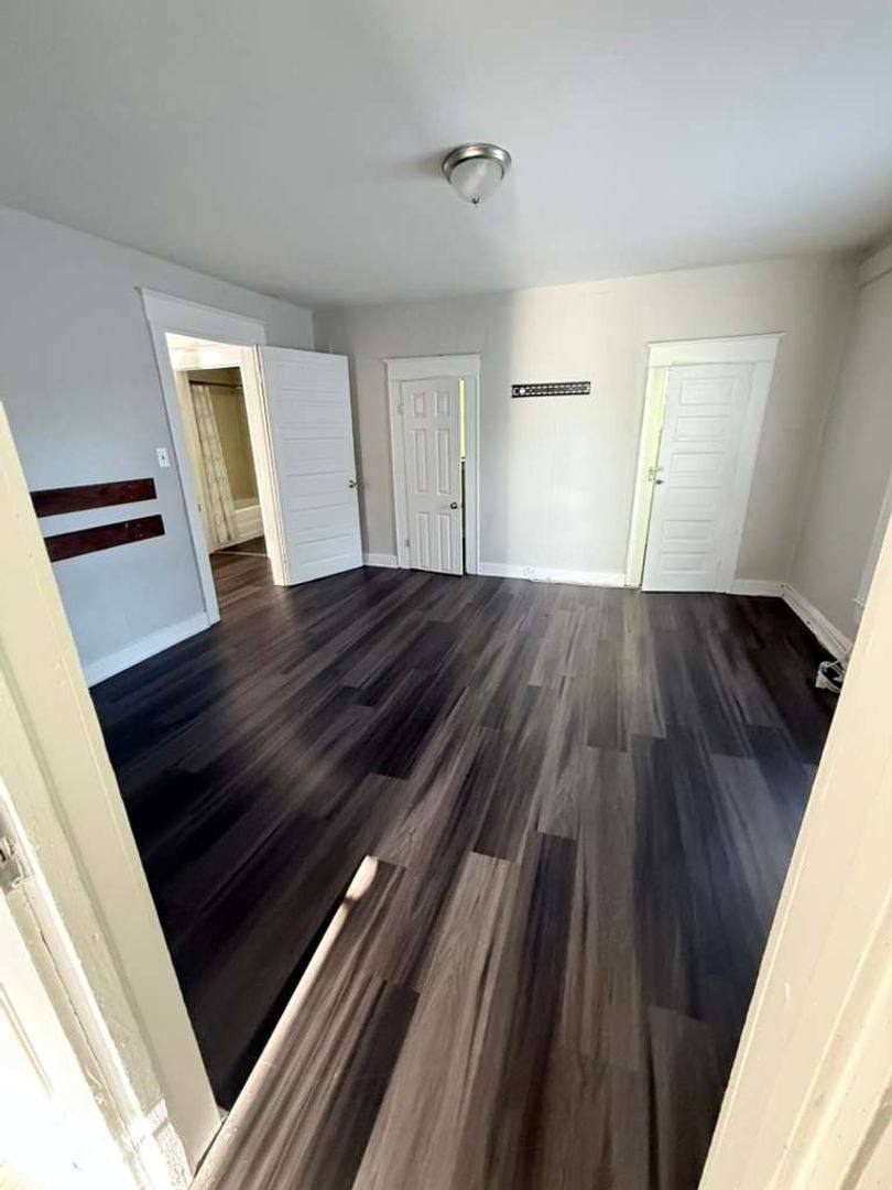 Apartment for rent at 313 4th St, High Point, NC 27260