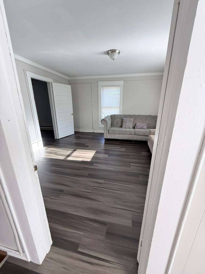 Apartment for rent at 313 4th St, High Point, NC 27260