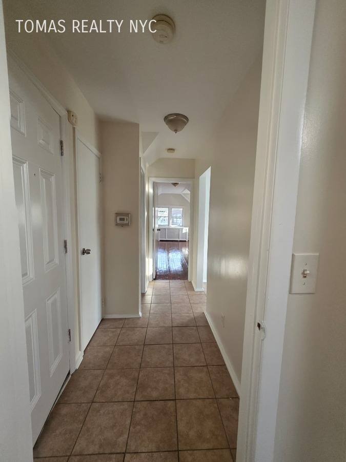 Apartment for rent at 35 Altonwood Place, Yonkers, NY 10703