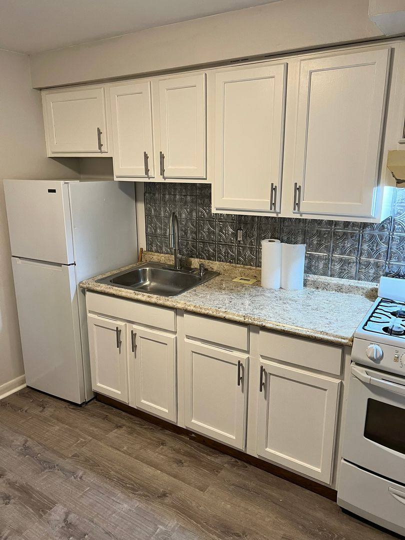 Apartment for rent at 7312 Rockwell Ave, Philadelphia, PA 19111