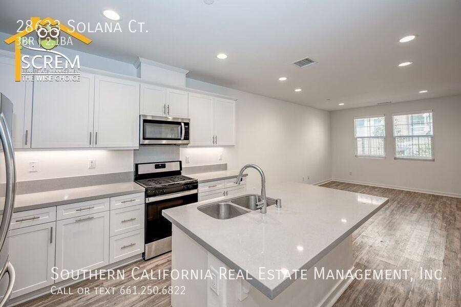 Townhouse for rent at 28633 Solana Court, Valencia, CA 91354