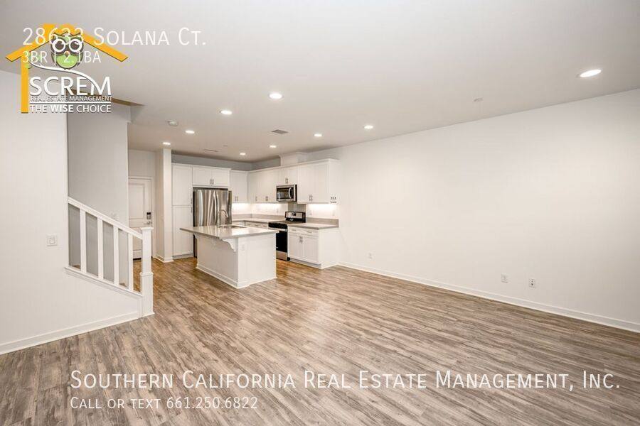 Townhouse for rent at 28633 Solana Court, Valencia, CA 91354