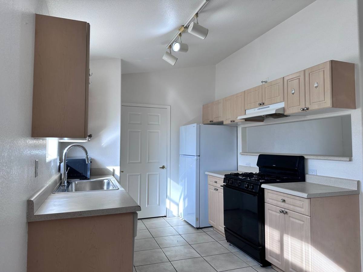Apartment for rent at 1401 N Michael Way, Las Vegas, NV 89108