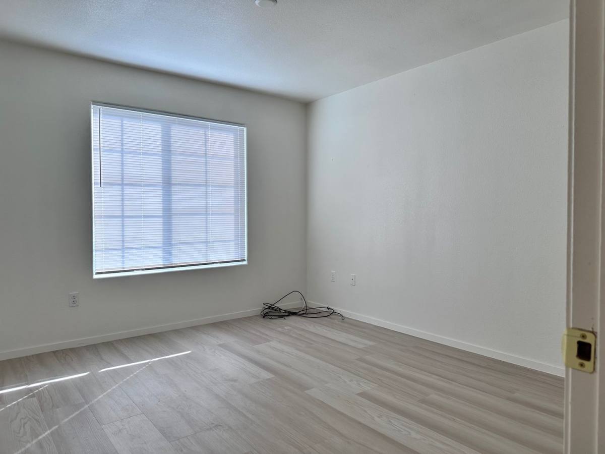 Apartment for rent at 1401 N Michael Way, Las Vegas, NV 89108