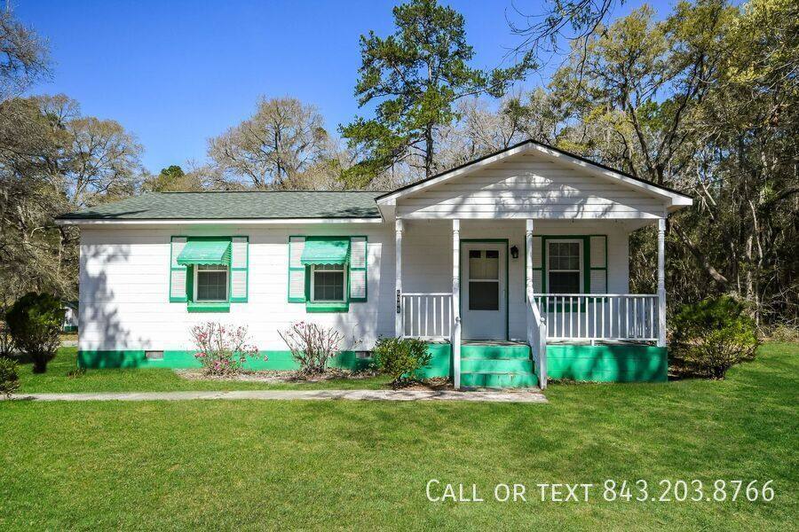 House for rent at 6088 Bears Bluff Rd, Wadmalaw Island, SC 29487