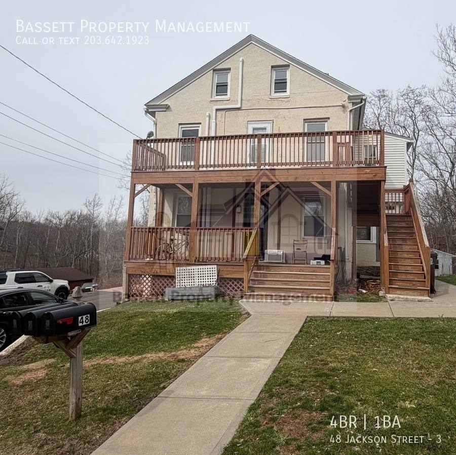 Apartment for rent at 48 Jackson St #3, Middletown, CT 06457
