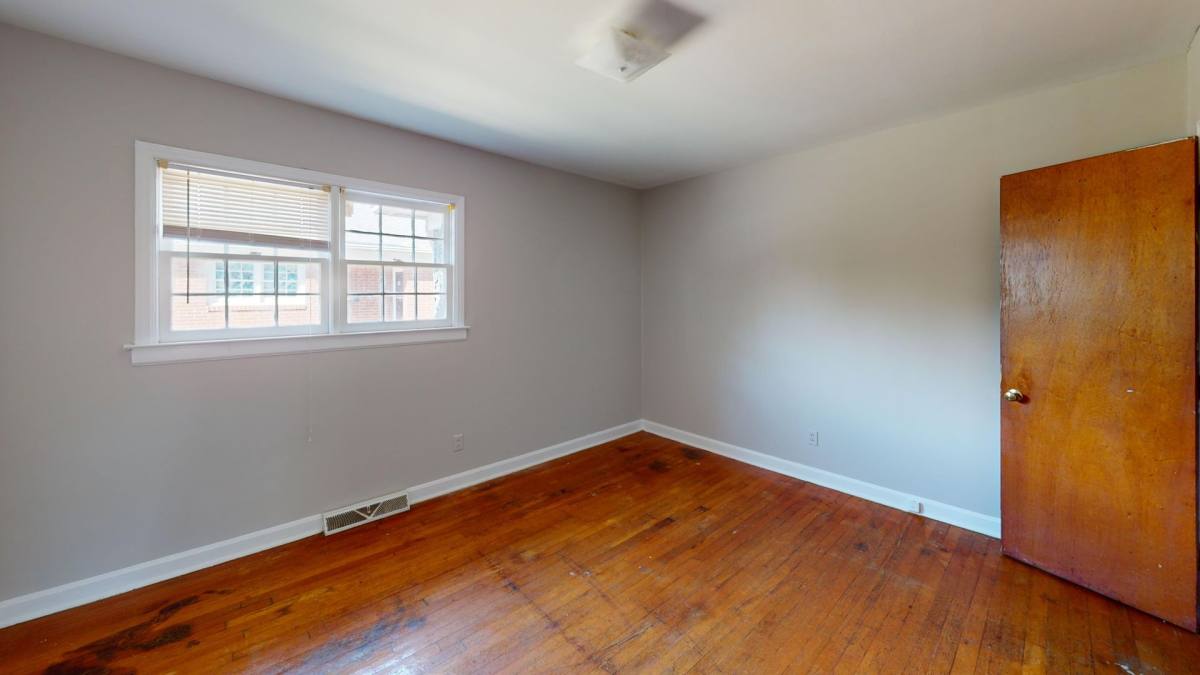 House for rent at 814 Wabash Ave, Charlotte, NC 28208