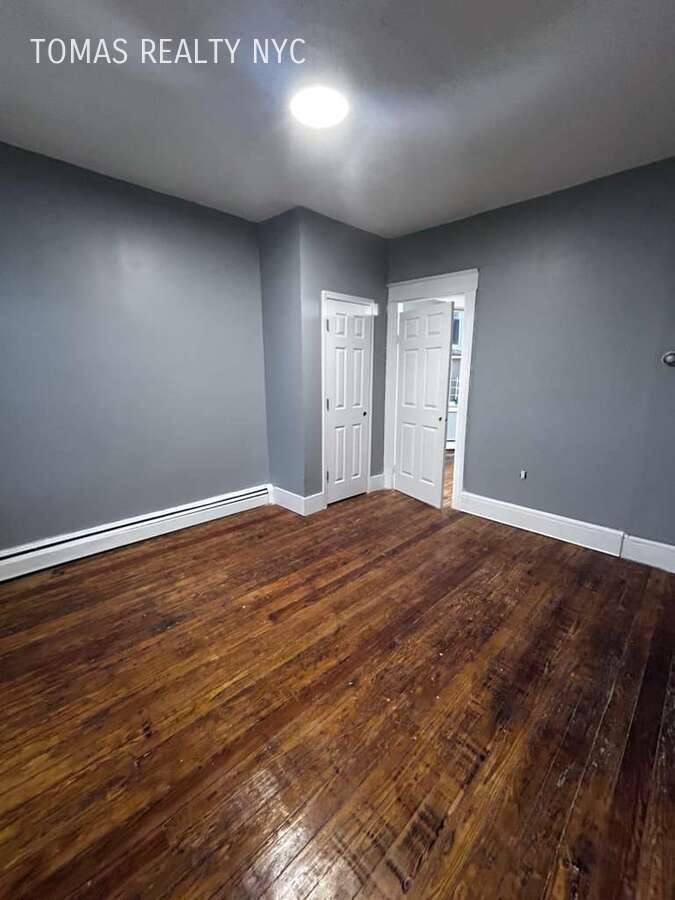 Apartment for rent at 37 Altonwood Place, Yonkers, NY 10710